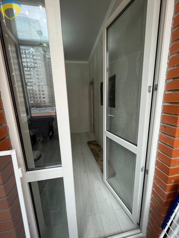 продажа трехкомнатной квартиры номер A-173604 в Приморском районе, фото номер 7